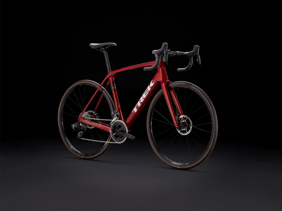 Features-and-Benefits-of-the-Trek-Domane-SL-6-Gen-4