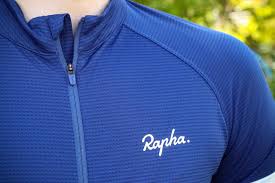 Here's How Rapha's Men's Core Lightweight Jersey Beats the Heat