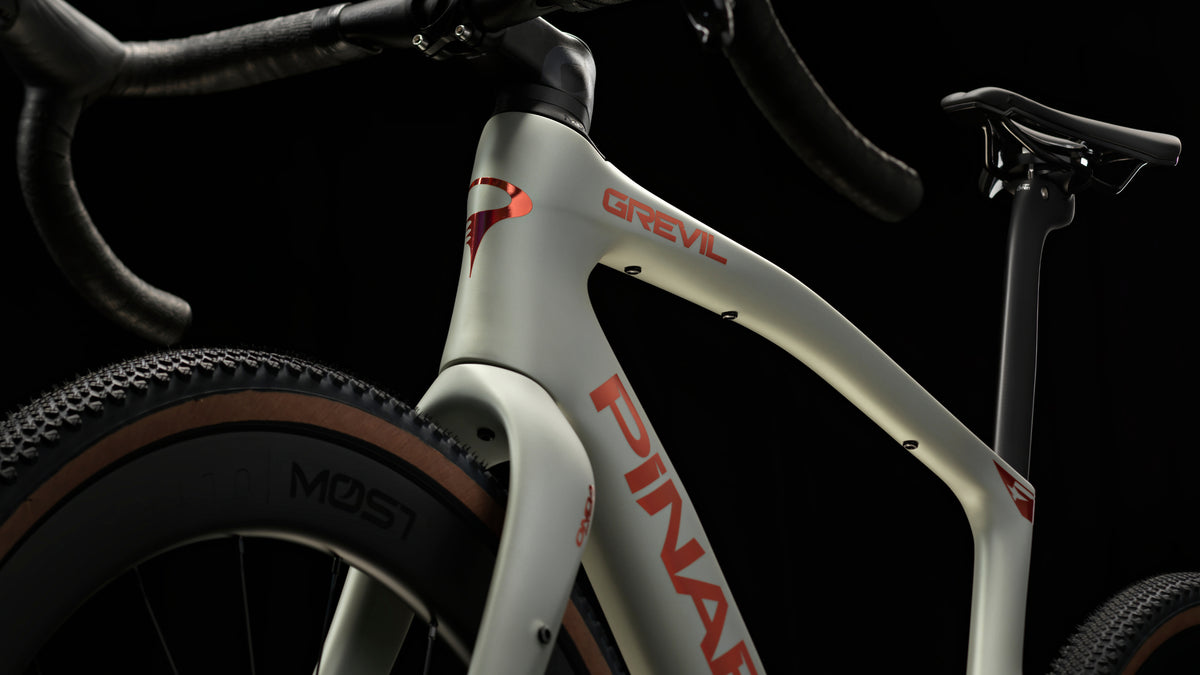 2027 Pinarello Grevil F7 SRAM Force AXS 1x13 XPLR Moab Amber