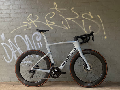 Pinarello Dogma F Luxter Venice 56 with Dura Ace
