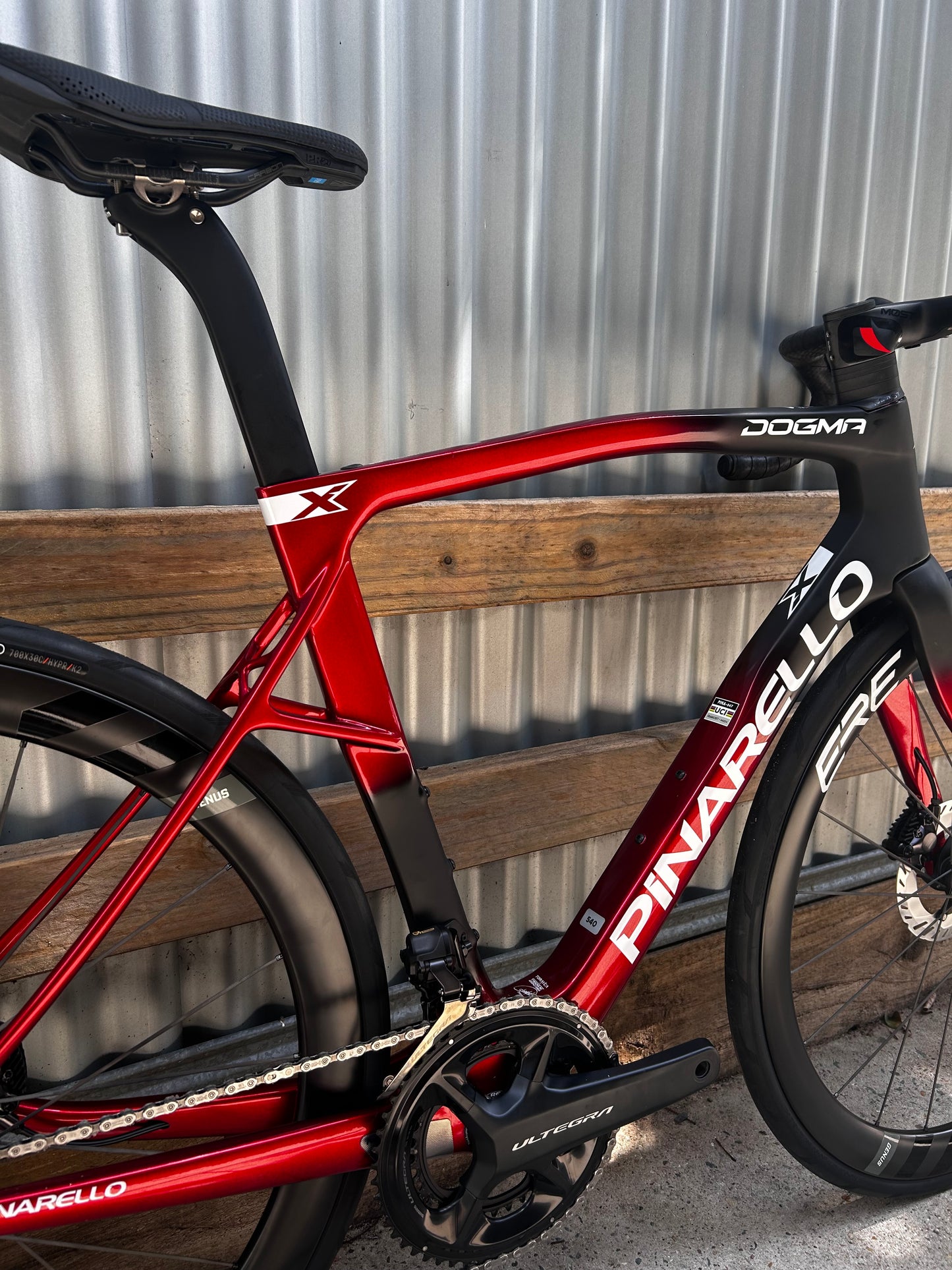 26 PINARELLO DOGMA X 54 SHINY RED