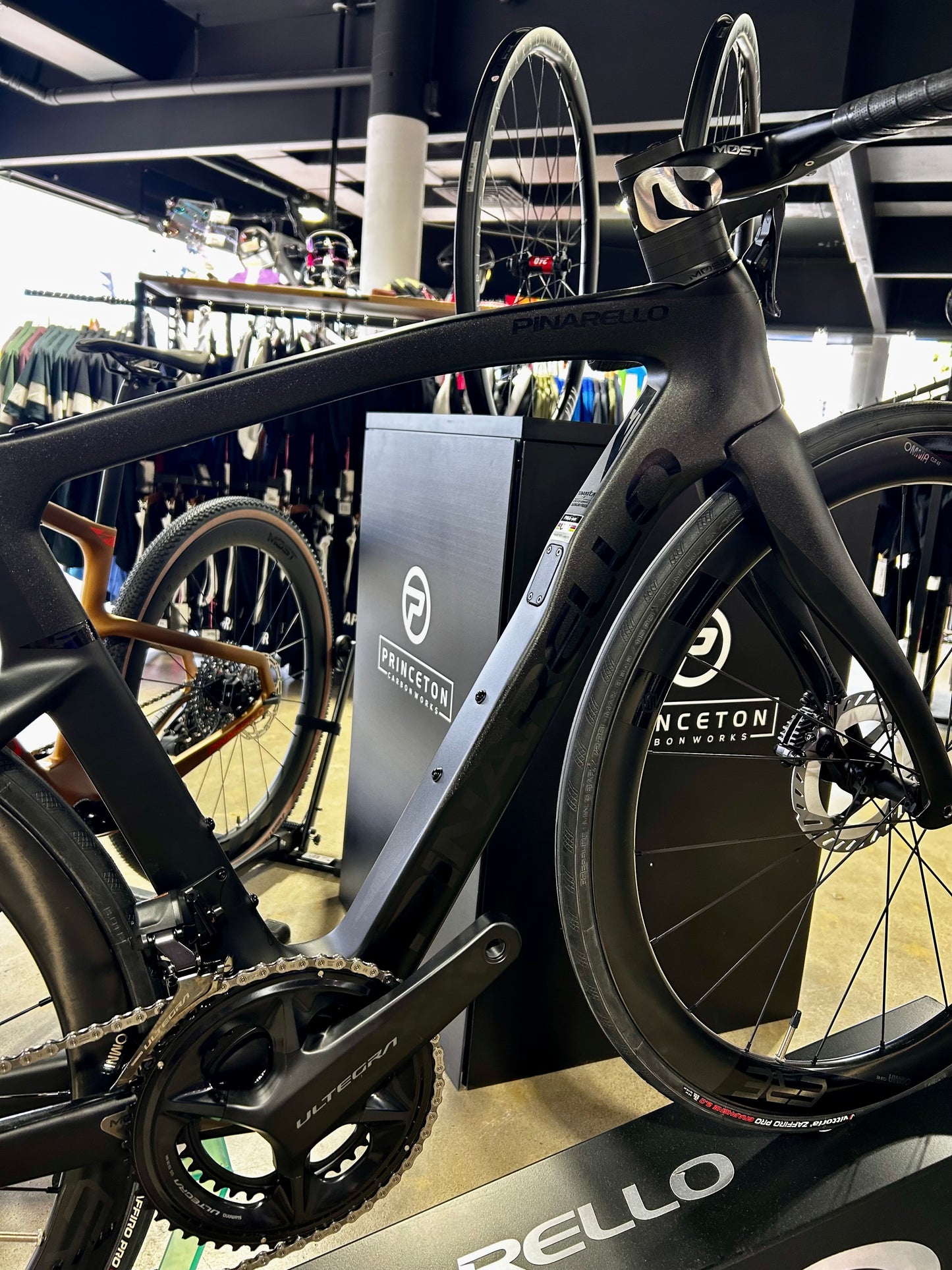 Pinarello F9 50 Black On Black